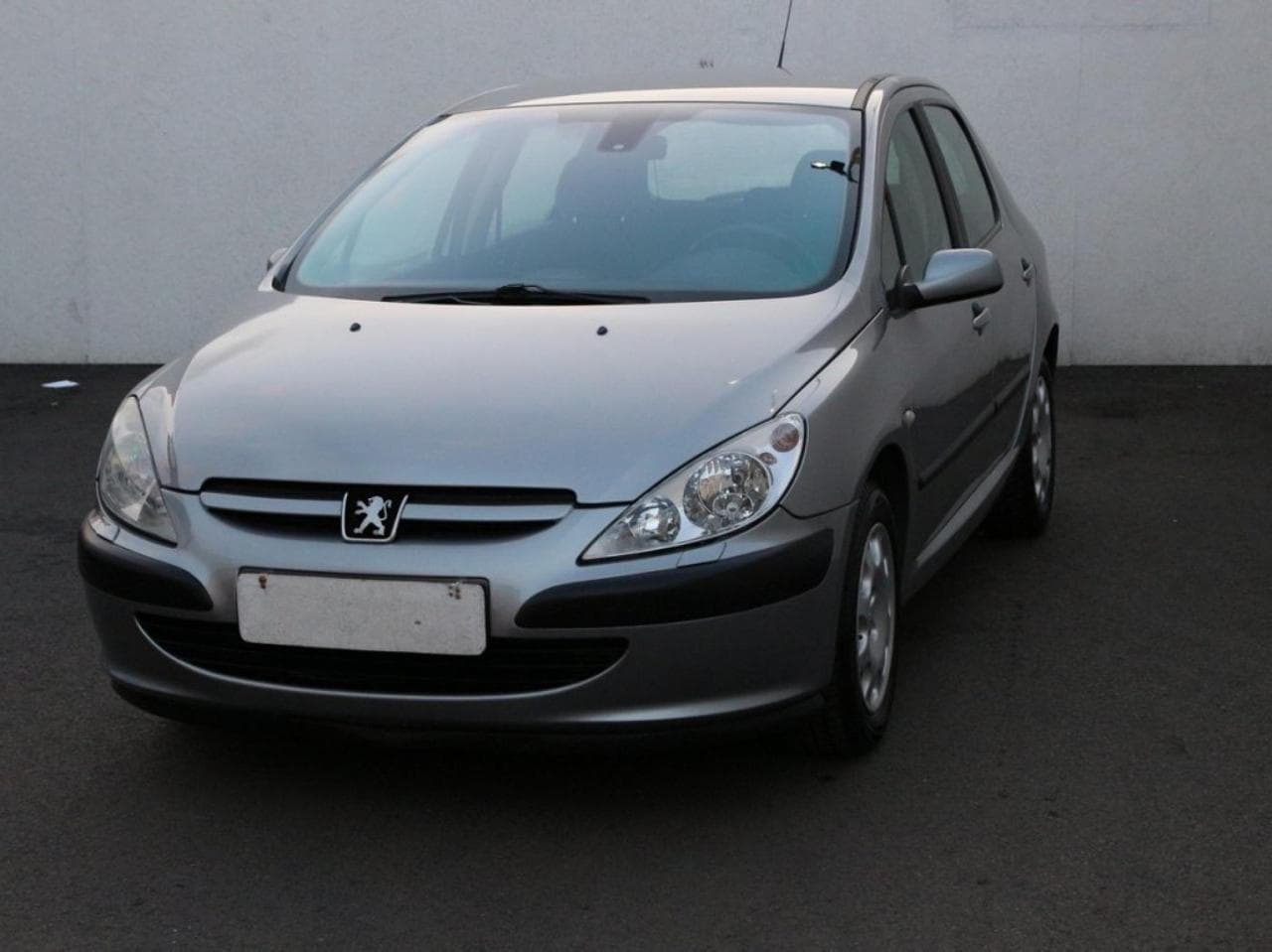 2003 Peugeot 307 - 5