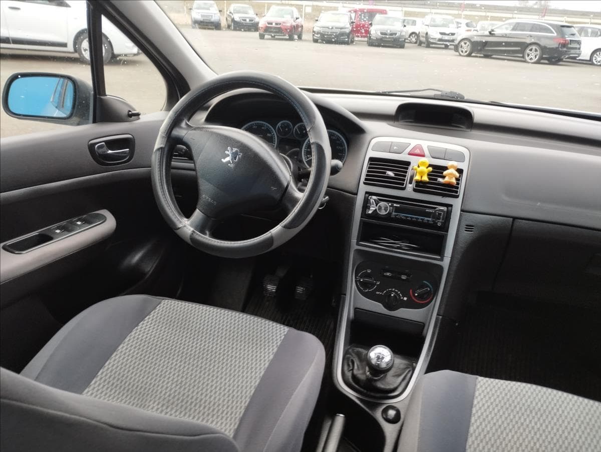 2002 Peugeot 307 - 17