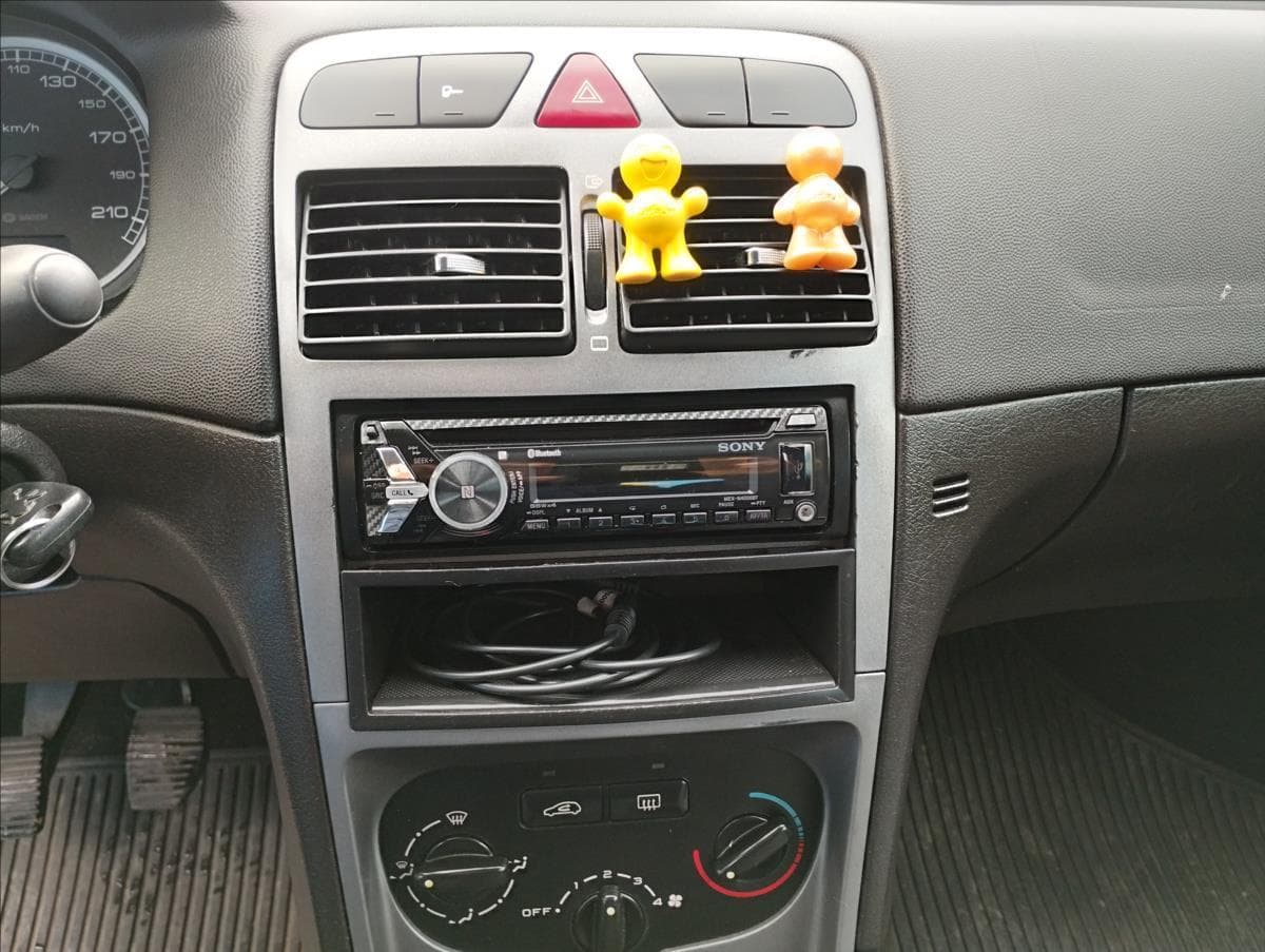 2002 Peugeot 307 - 25