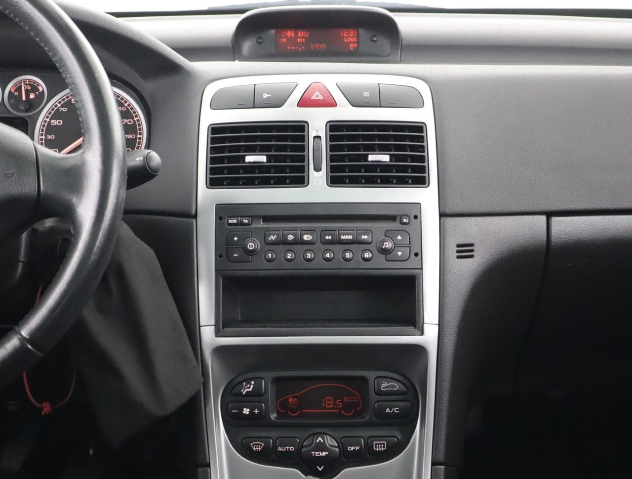 2004 Peugeot 307 - 18