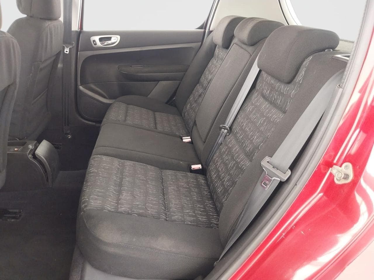 2004 Peugeot 307 - 15