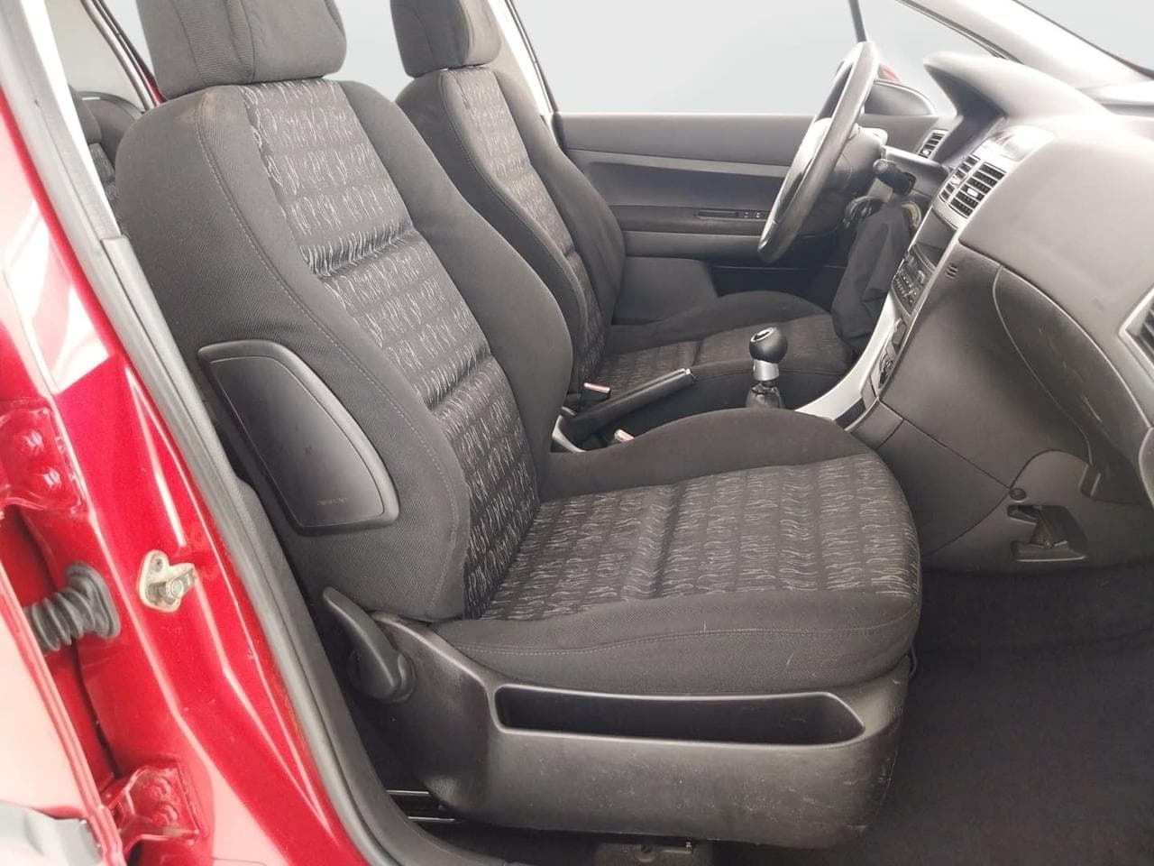 2004 Peugeot 307 - 12
