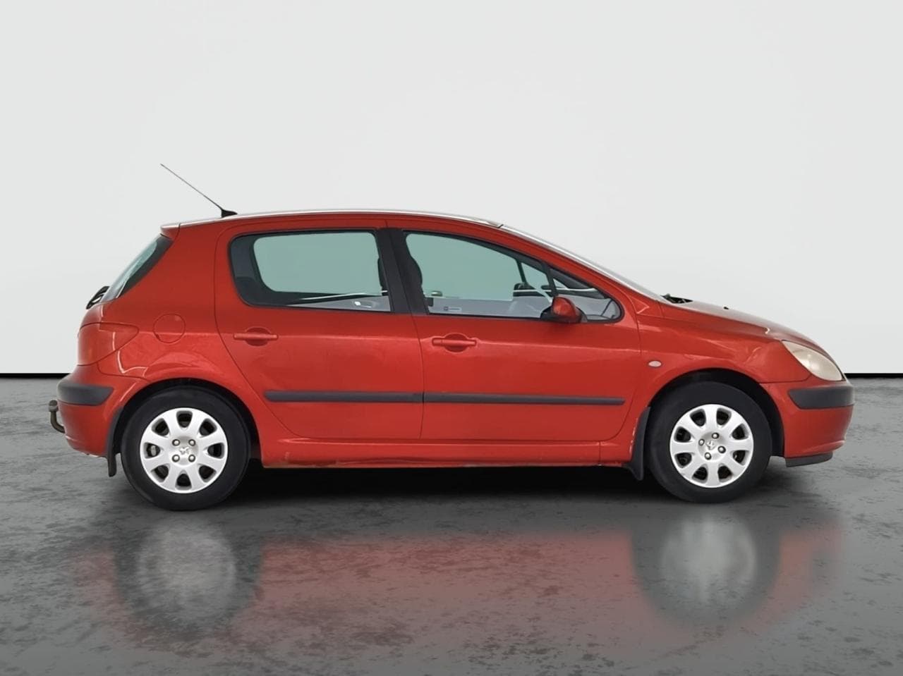 2004 Peugeot 307 - 8
