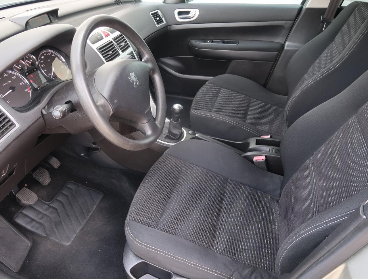 2007 Peugeot 307 - 16