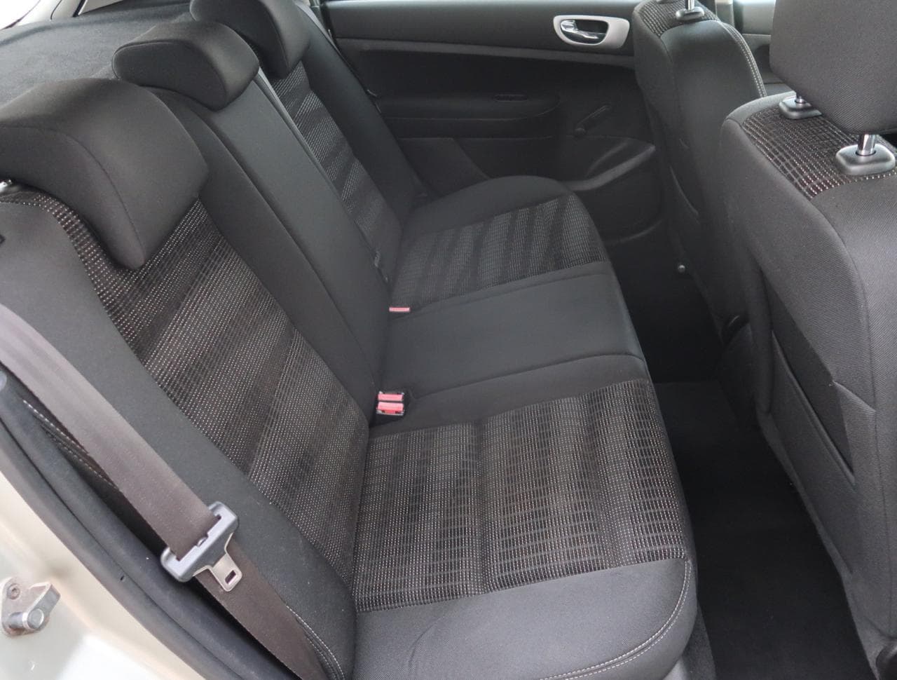 2007 Peugeot 307 - 13