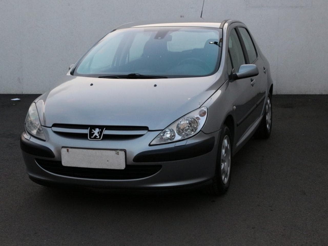 2003 Peugeot 307 - 3