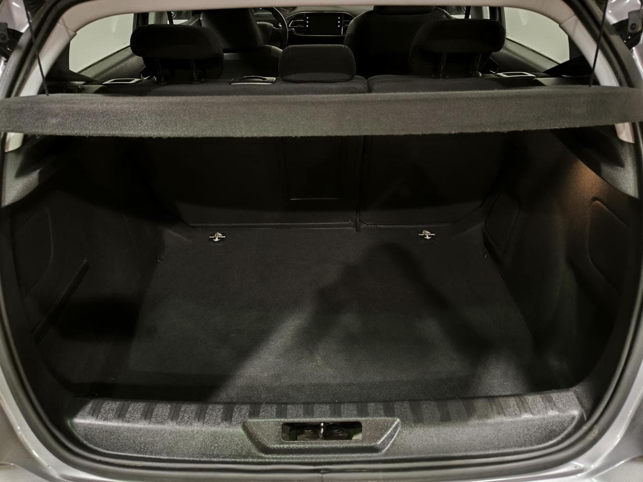 2018 Peugeot 308 - 7