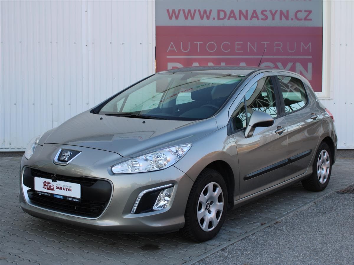 Peugeot 308 1,4 i 82200 KM! CZ hatchback