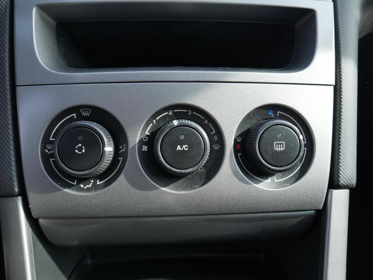 2013 Peugeot 308 - 15