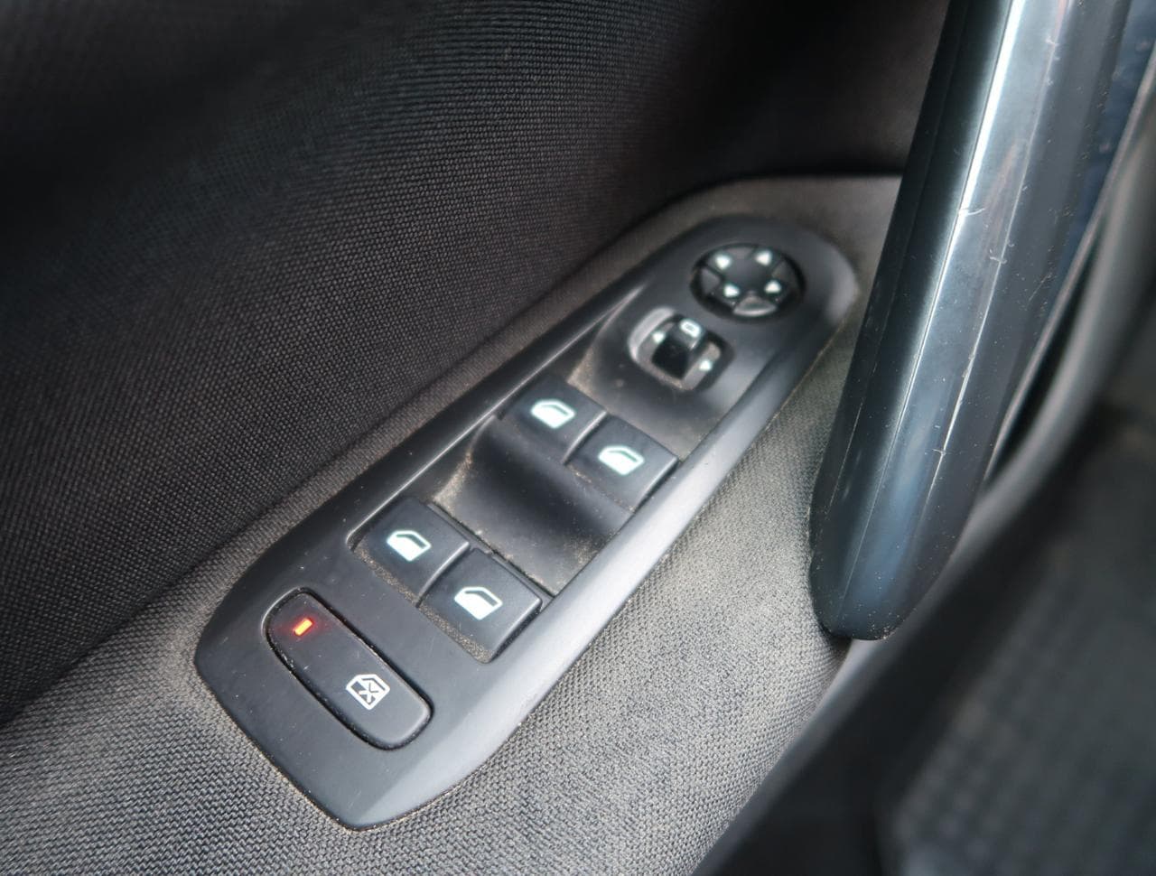 2016 Peugeot 308 - 20