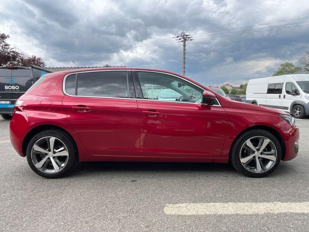 2016 Peugeot 308 - 7