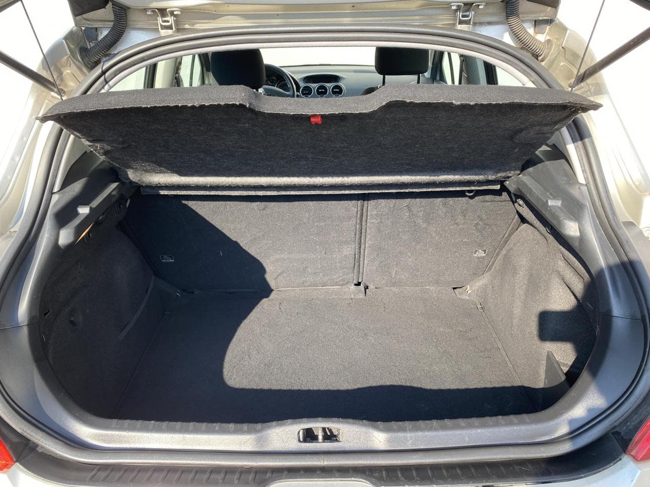2008 Peugeot 308 - 7