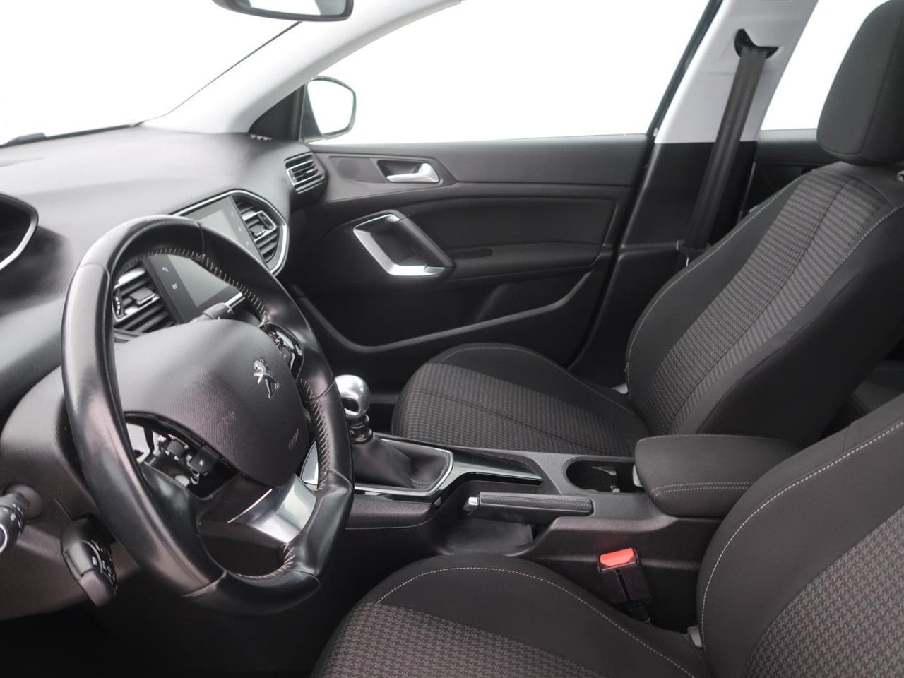 2019 Peugeot 308 - 16