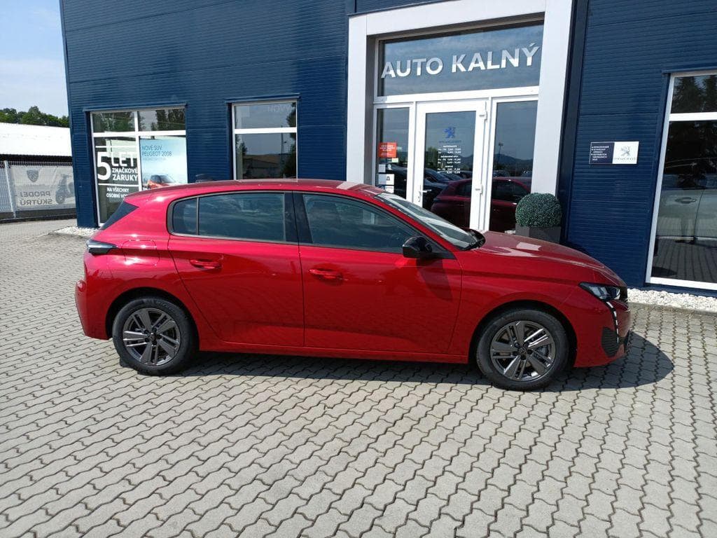 2022 Peugeot 308 - 8