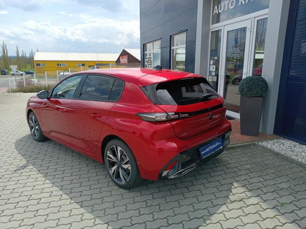2022 Peugeot 308 - 8