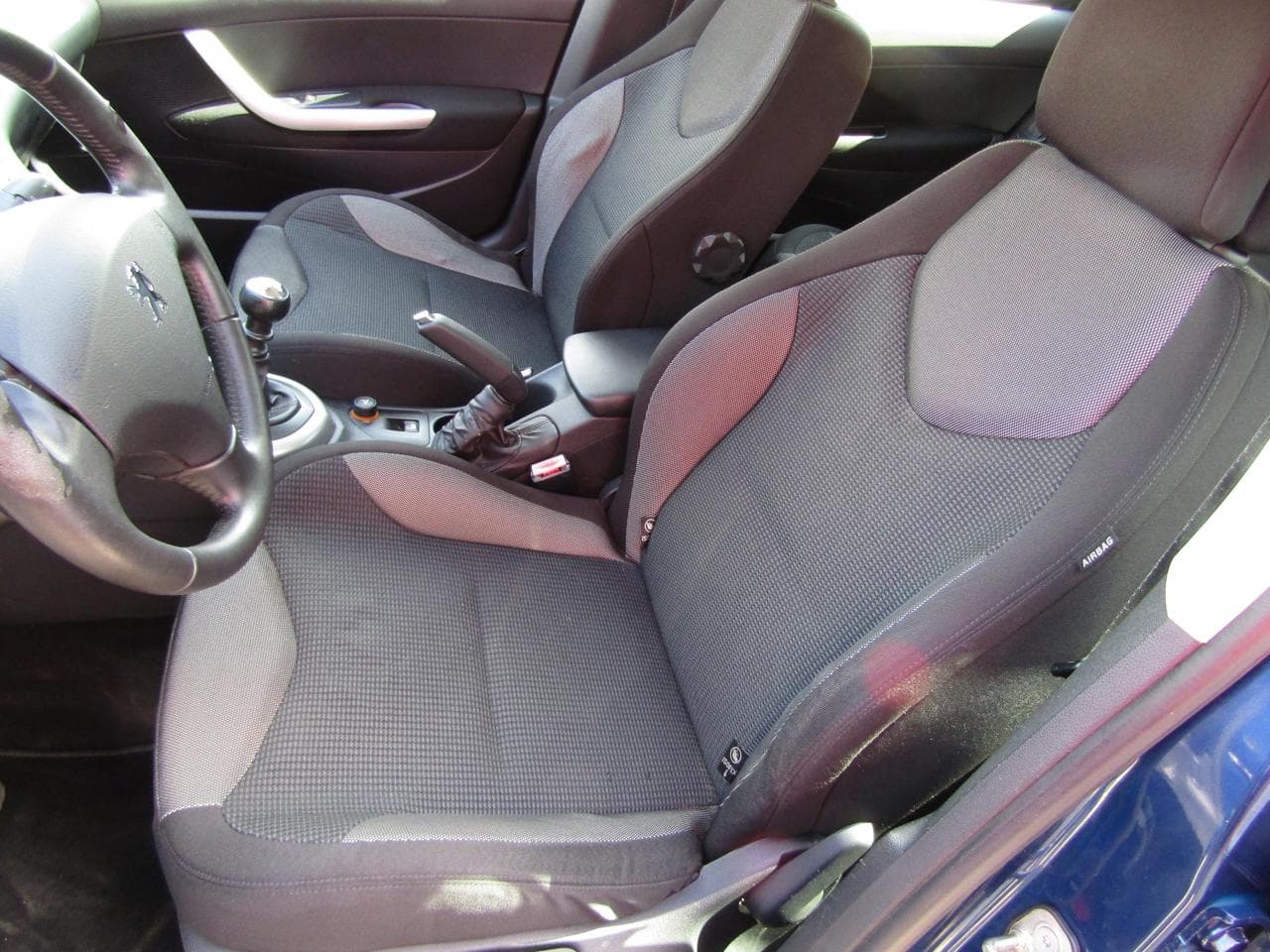 2008 Peugeot 308 - 9