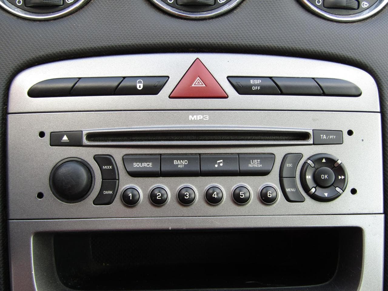 2008 Peugeot 308 - 14