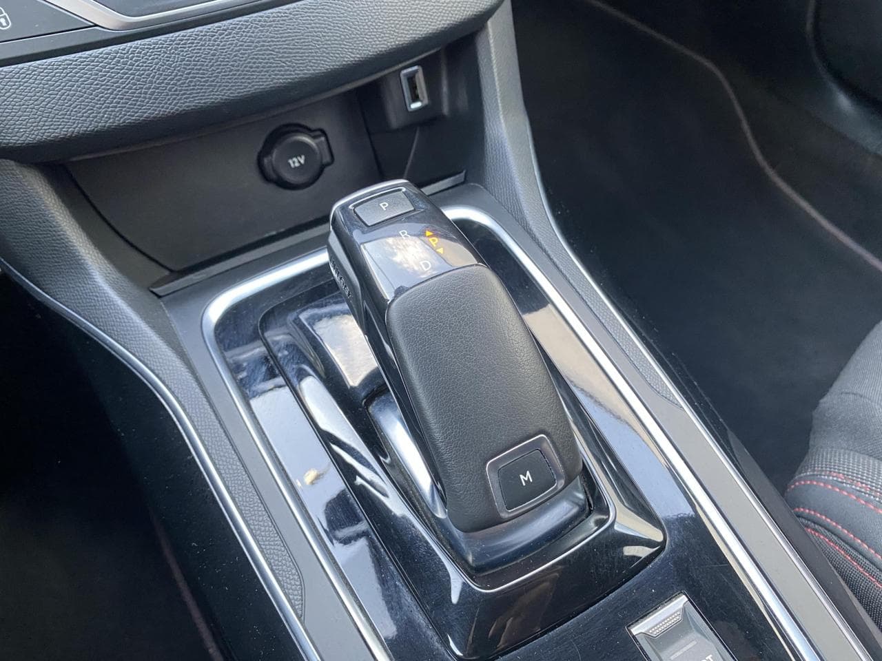 2020 Peugeot 308 - 16