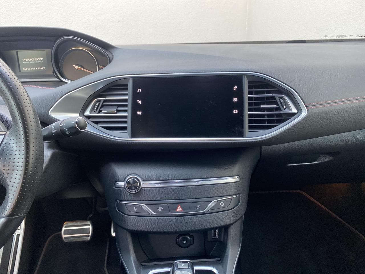 2020 Peugeot 308 - 12