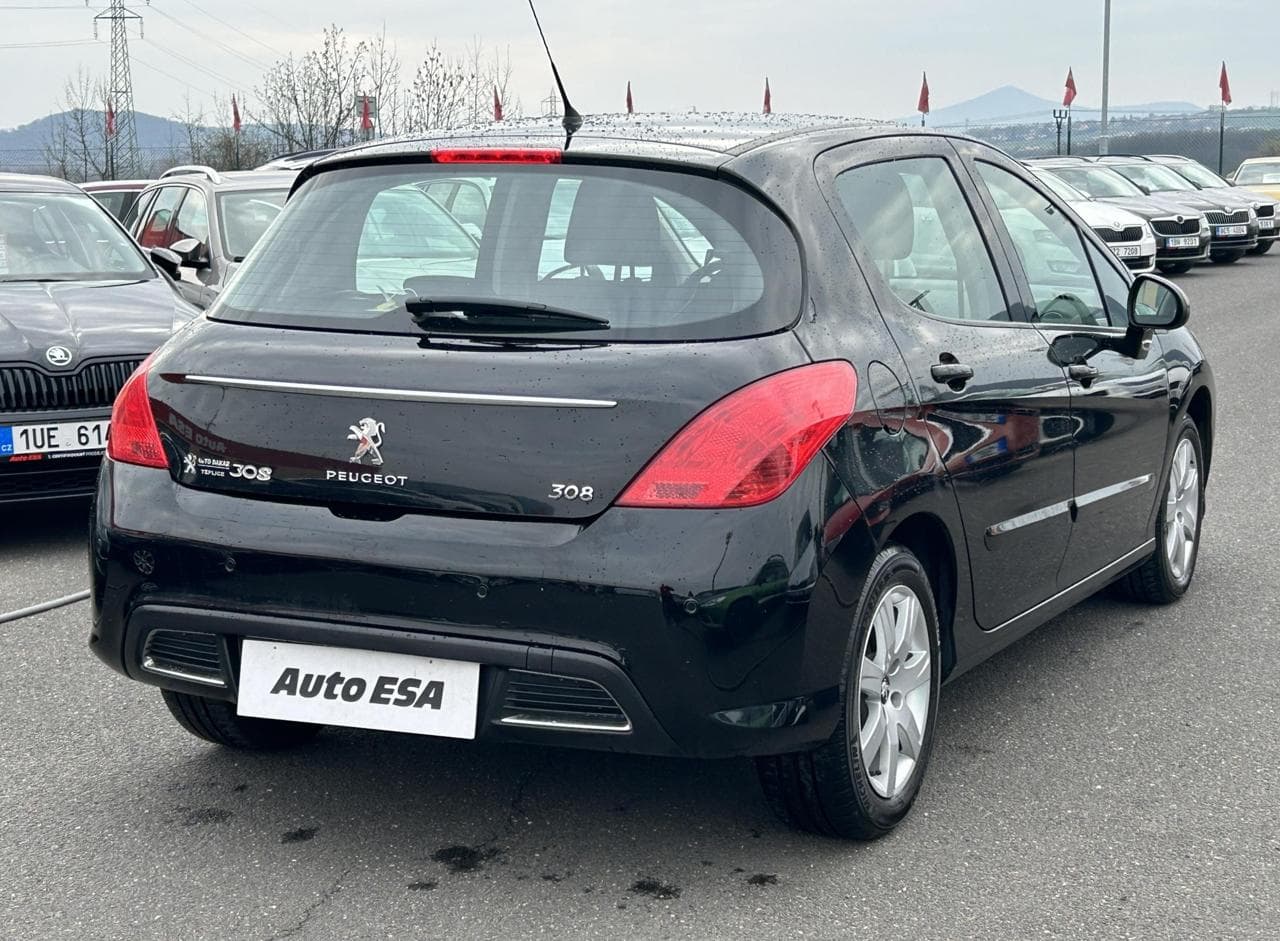 2013 Peugeot 308 - 5