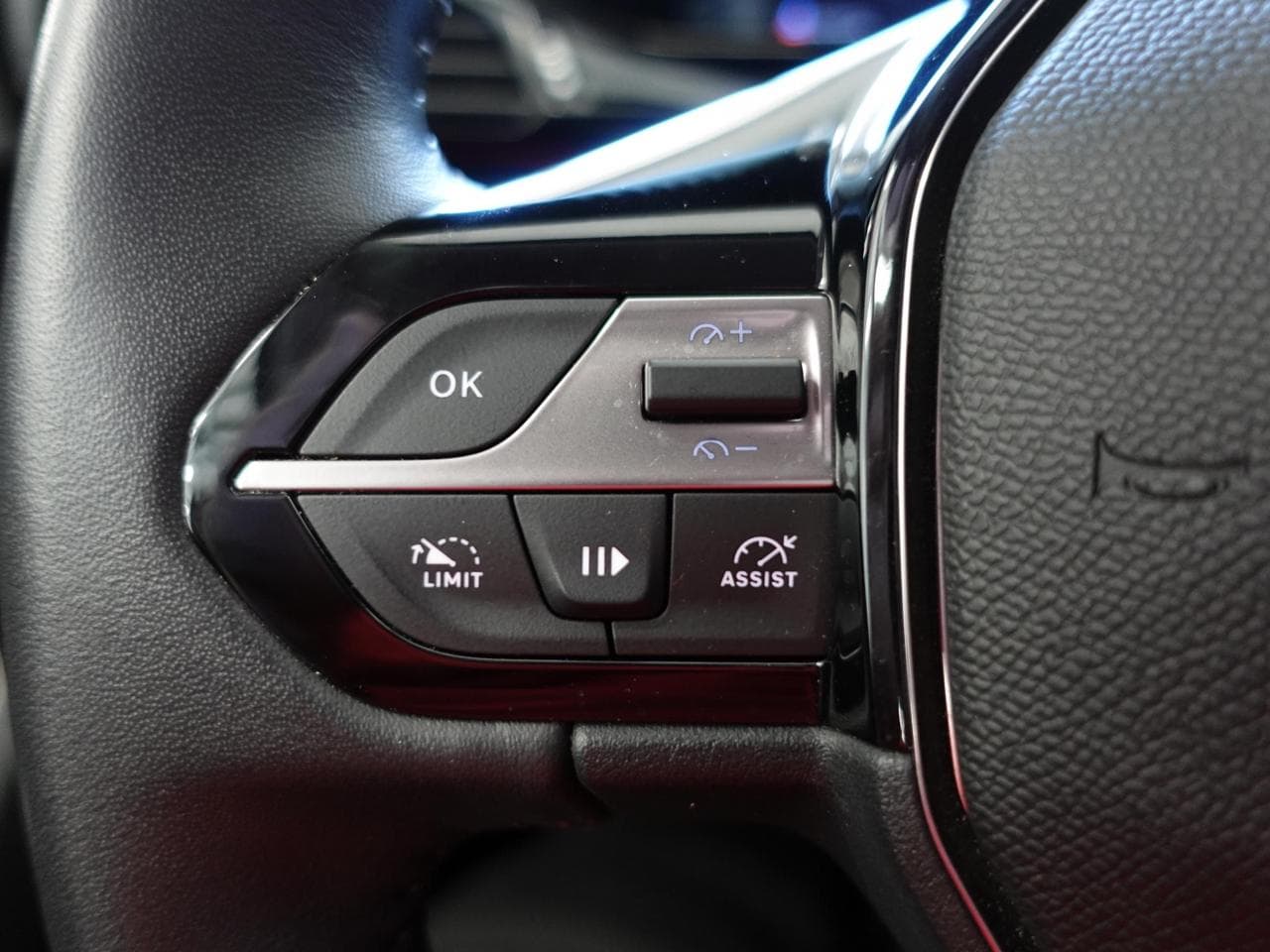 2022 Peugeot 308 - 15