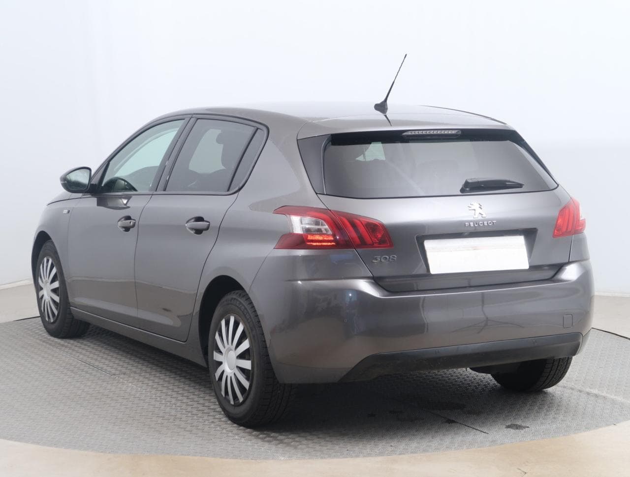 2017 Peugeot 308 - 5