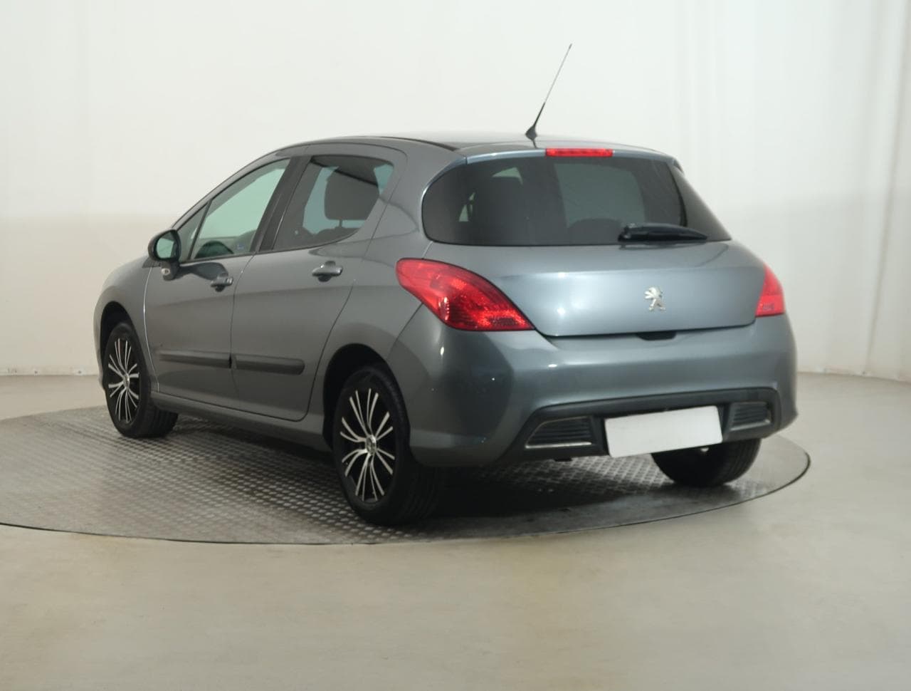2011 Peugeot 308 - 5