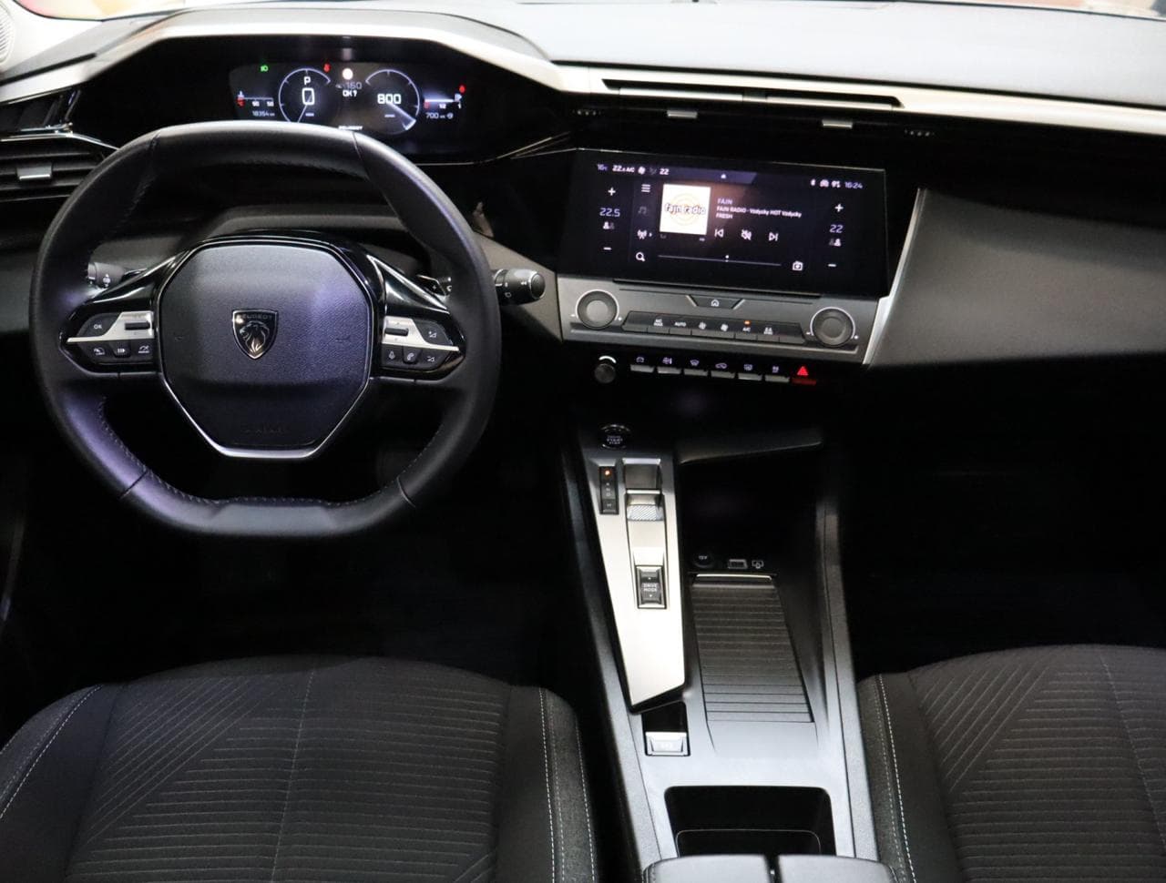 2024 Peugeot 308 - 10