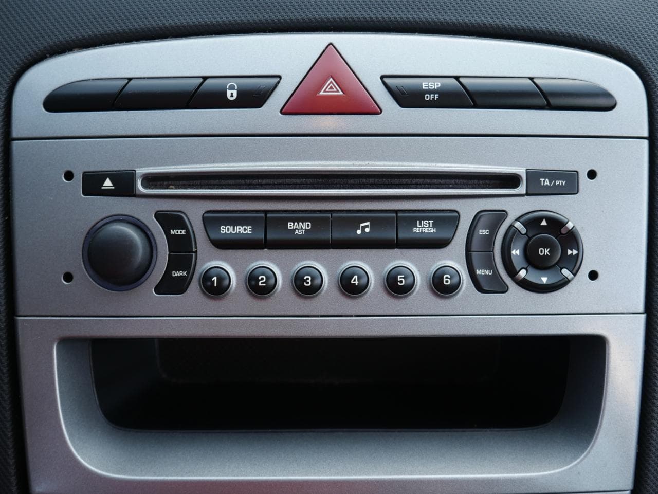 2012 Peugeot 308 - 14