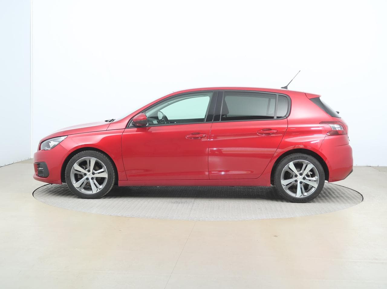 2018 Peugeot 308 - 4