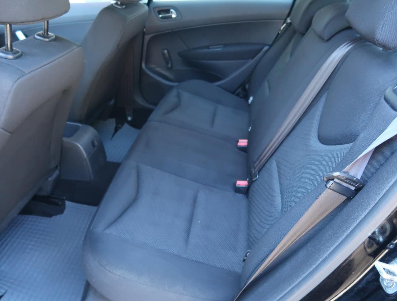 2010 Peugeot 308 - 15