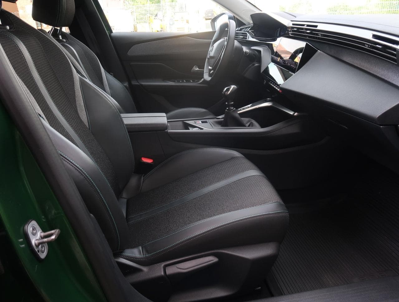 2022 Peugeot 308 - 20