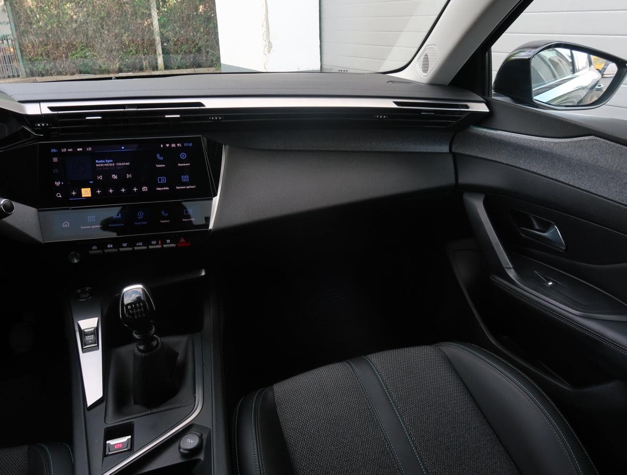 2022 Peugeot 308 - 18