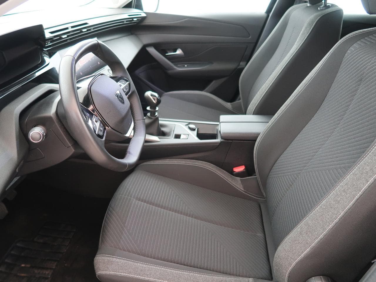 2024 Peugeot 308 - 29