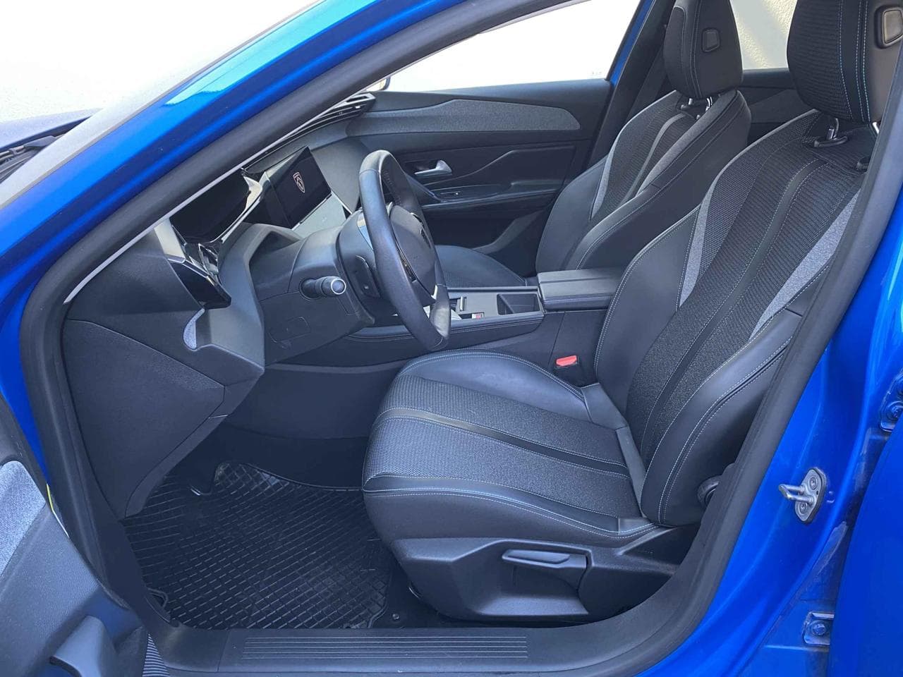 2022 Peugeot 308 - 16