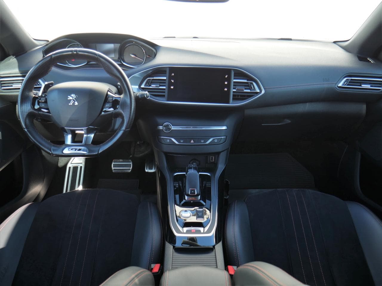 2019 Peugeot 308 - 8
