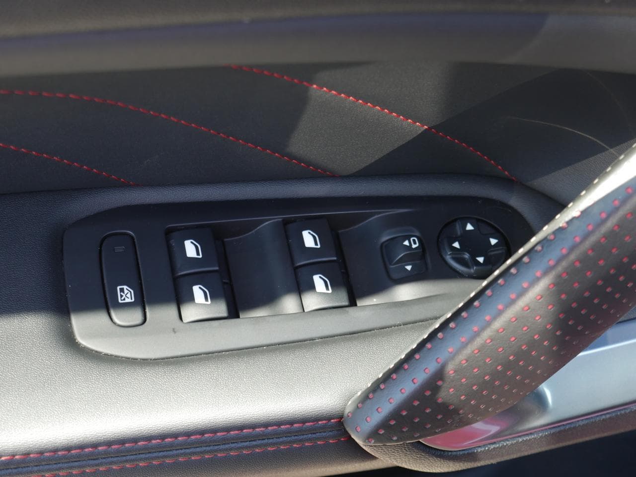 2019 Peugeot 308 - 11