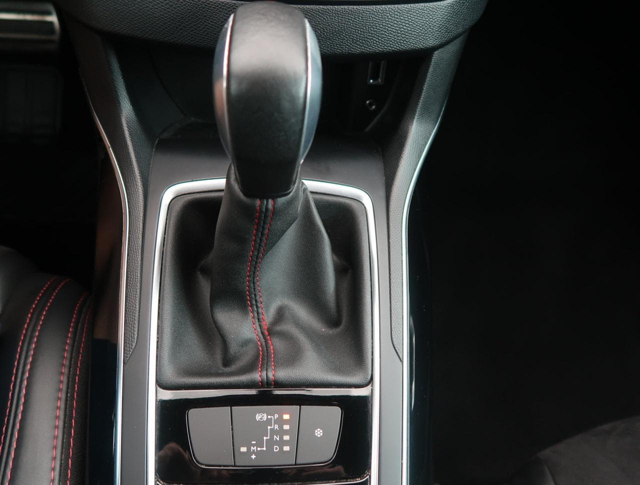2016 Peugeot 308 - 19