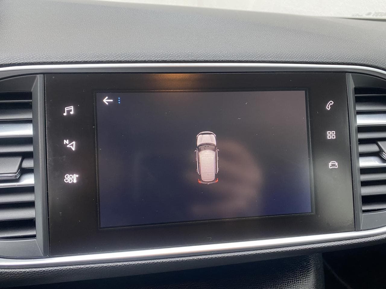 2018 Peugeot 308 - 18