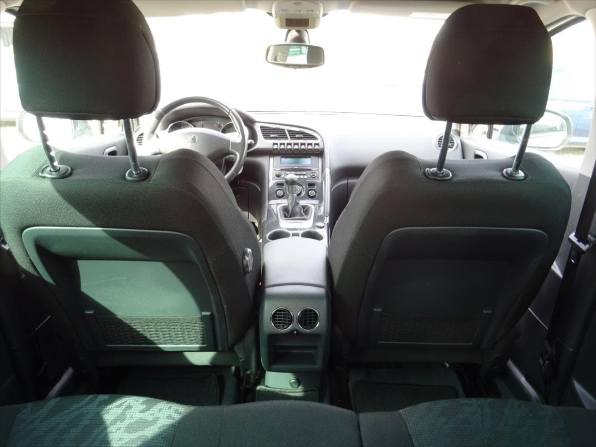2009 Peugeot 3008 - 17
