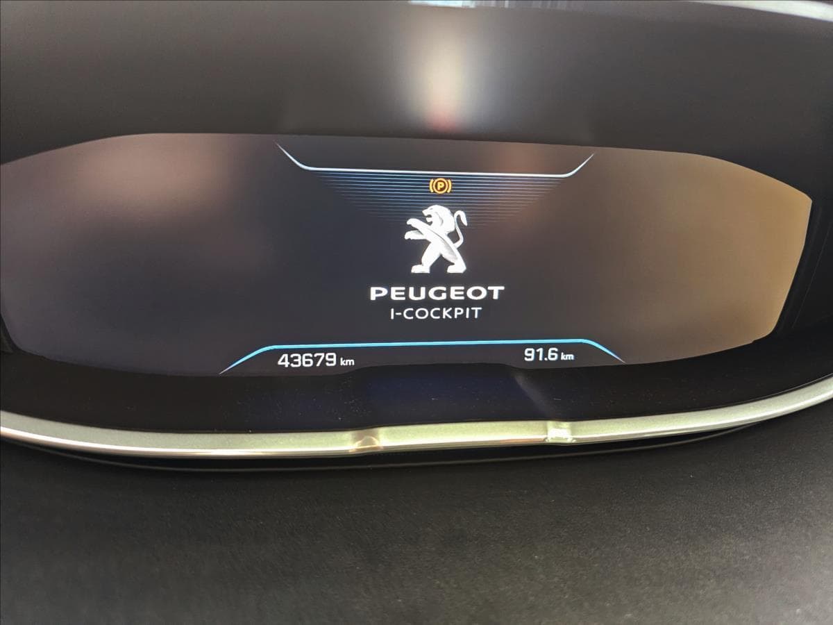 2018 Peugeot 3008 - 12