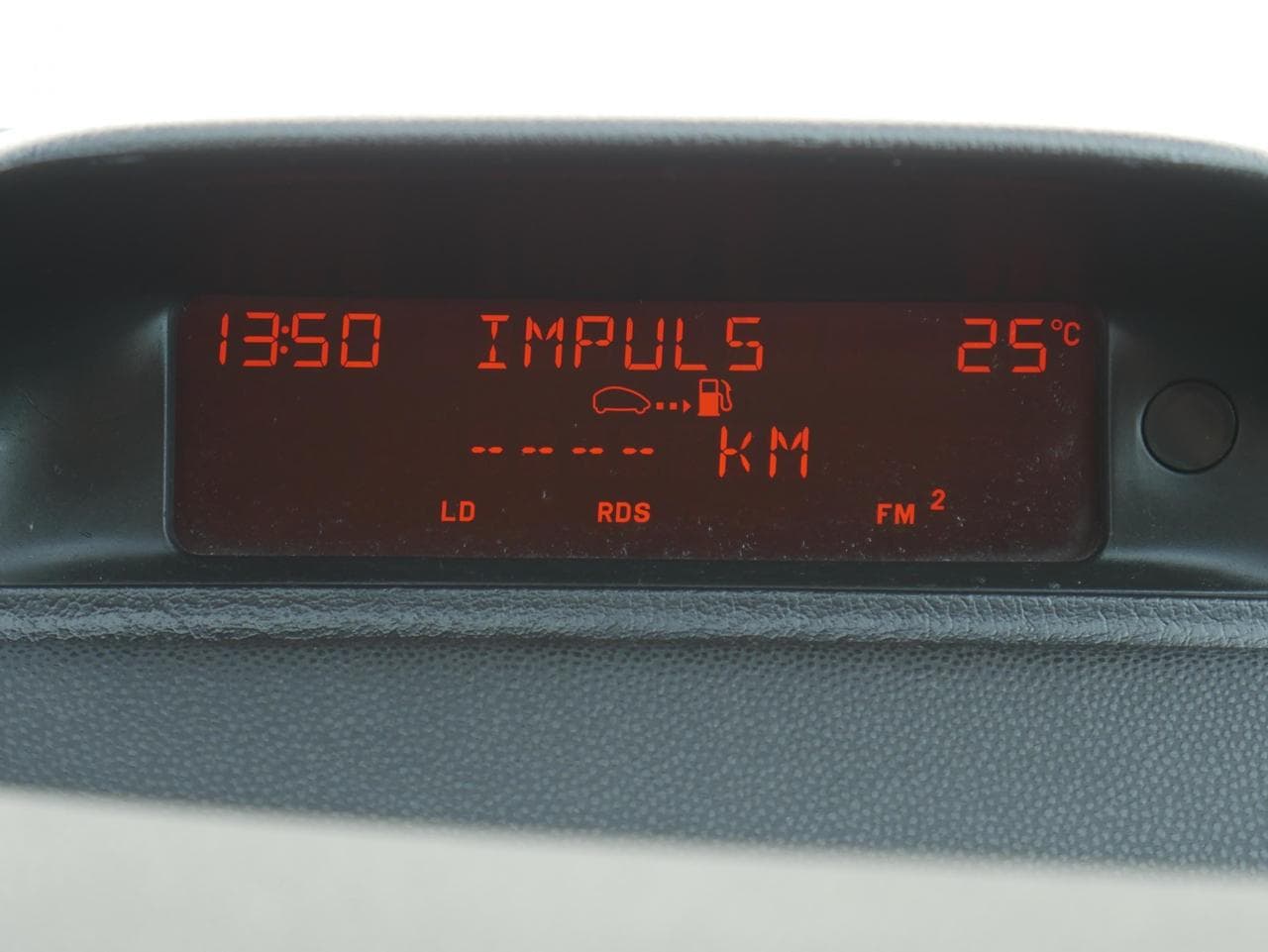 2008 Peugeot 307 - 12