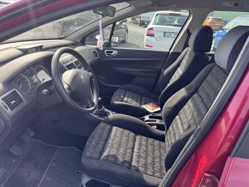 2004 Peugeot 307 - 10