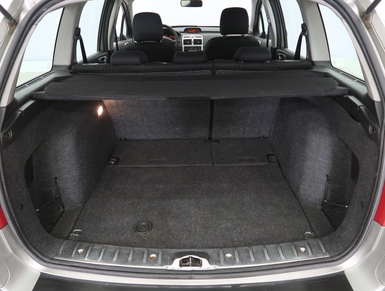 2008 Peugeot 307 - 37