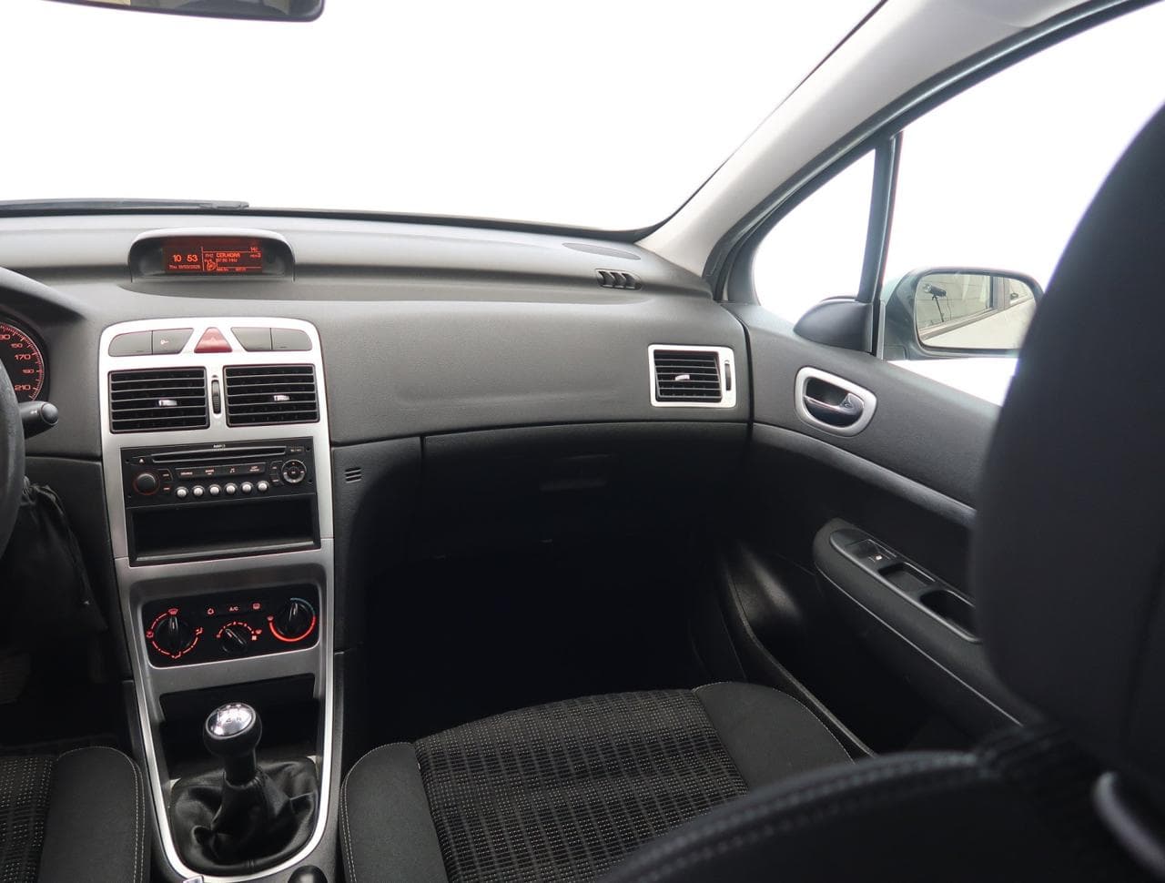 2008 Peugeot 307 - 21