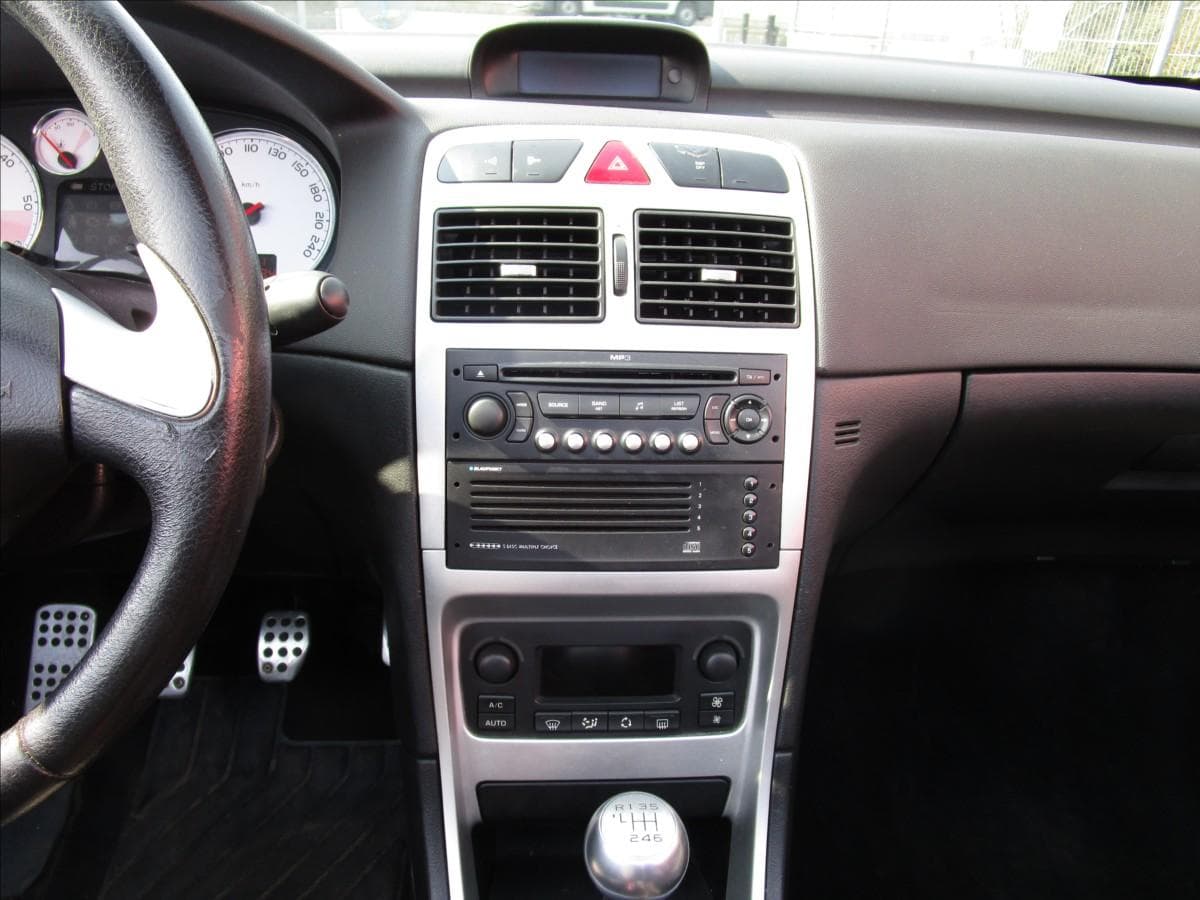 2008 Peugeot 307 - 17