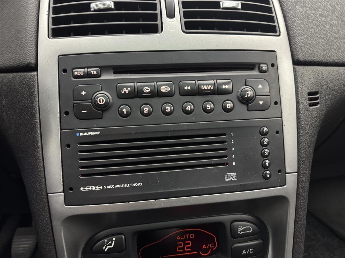 2002 Peugeot 307 - 12