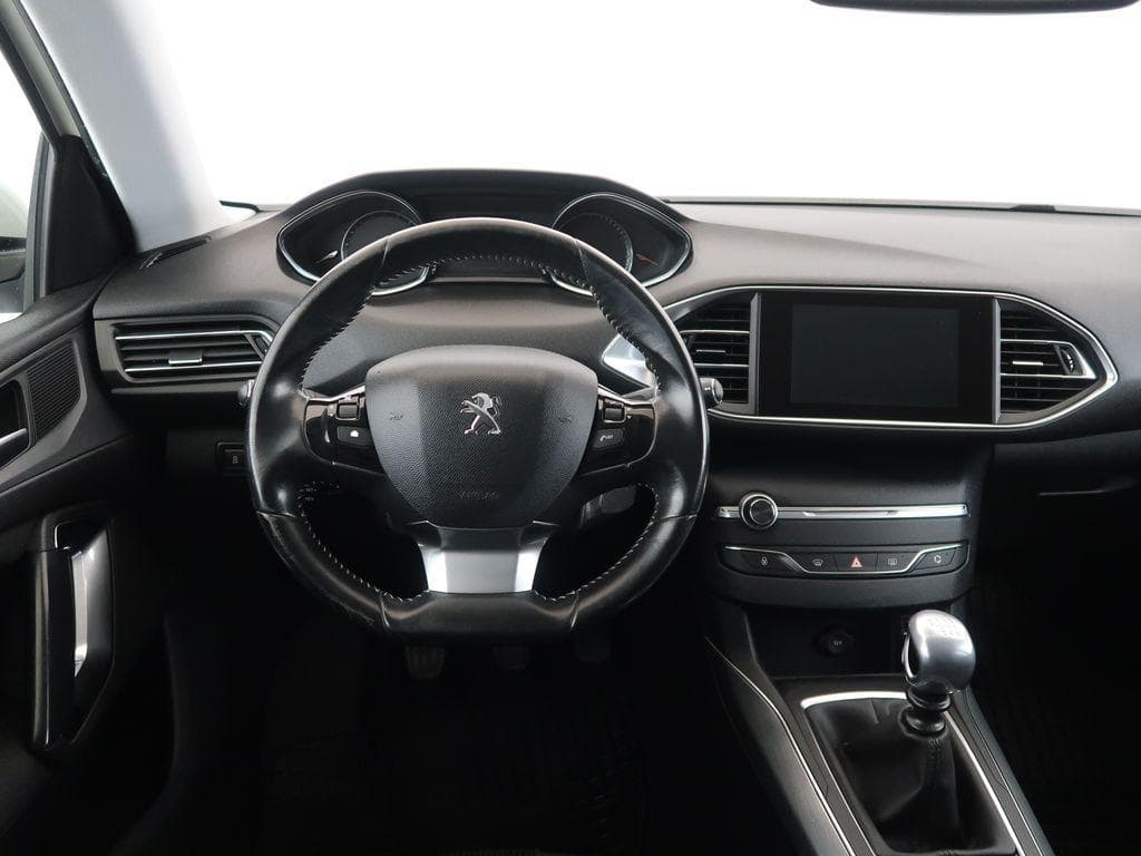 2014 Peugeot 308 - 15