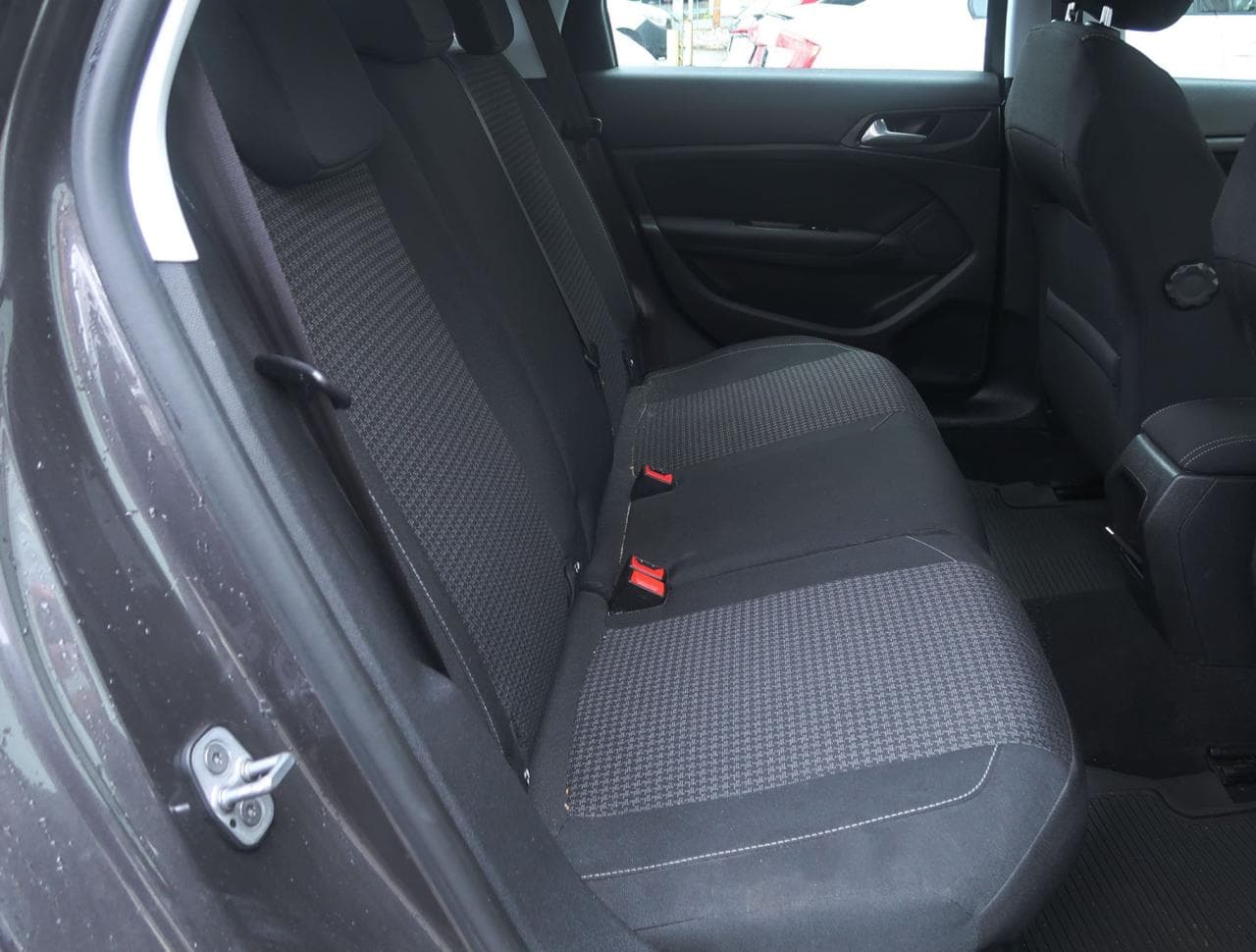 2019 Peugeot 308 - 13