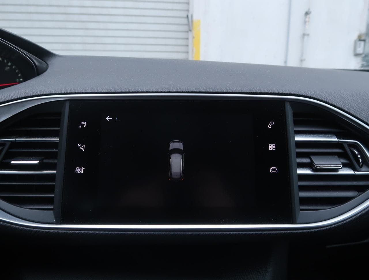 2019 Peugeot 308 - 19